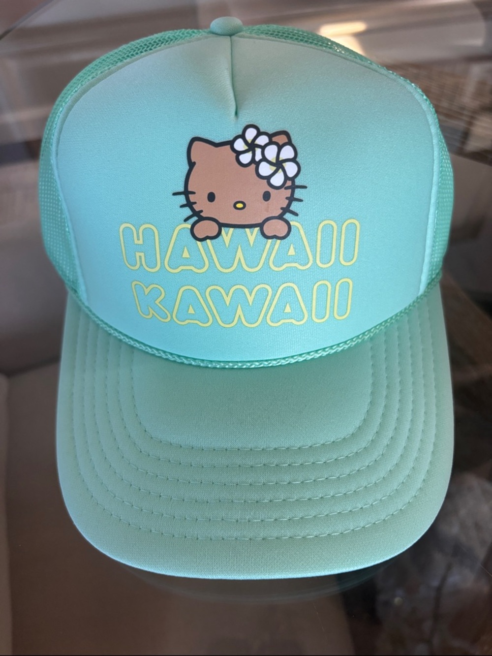 ALOHA Collection Hello Kitty "Hawaii Kawaii" Trucker Hat Hawaii only Limited Edi